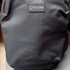 Táska Zwart battletron, amint azt Regio Limburg - Leuven az iLost segítségével jelentette.