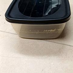 점심 도시락 Plastic, iLost를 사용하여 Qbuzz GD Groningen Peizerweg에 보고됨