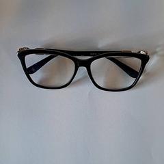 Glasögon, rapporterat av Keukenhof med iLost