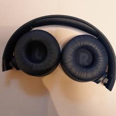 Casque audio bleu, jak nahlášeno TCL pomocí iLost
