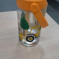 Flaska Orange med trakror motiv, rapporterat av IKEA Leangen med iLost
