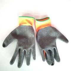 Guanti, come riportato da Twisto utilizzando iLost