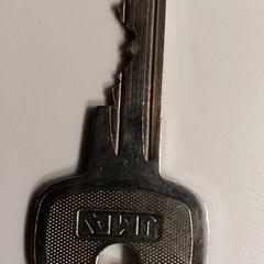 Key -Vanryssel, as reported by Centraal magazijn using iLost