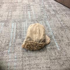 قبعة صغيرة، كما تم الإبلاغ عنه بواسطة Gemeente Nijmegen عبر iLost