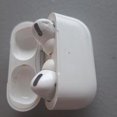 Ear pods، كما تم الإبلاغ عنه عبر iLost