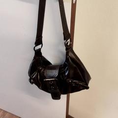 Väska, rapporterat av Qbuzz ZHN med iLost