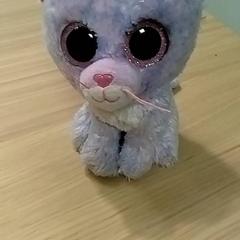 Mjukdjur katt, como reportado por IKEA Karlstad utilizando o iLost