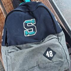 Rugzak met gymspullen, som rapporterats till iLost