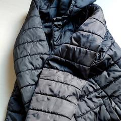 衣類 - jas がiLostで Regio Antwerpen - Brussel によって報告されました