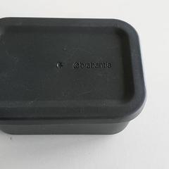 Egokitzailea & Biltegiratzeko kutxa - Koekendoos, gisa salatu by Regio Limburg - Leuven iLost erabiliz