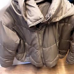 Jas Beige, zoals gemeld door Qbuzz ZHN met iLost