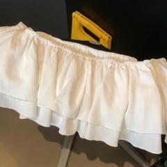 Haut White, a été signalé par MEININGER Hotel Leipzig Hauptbahnhof utilisant iLost