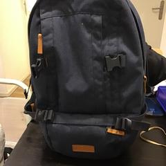 Batoh, jak nahlášeno Qbuzz U-OV pomocí iLost