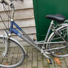 Fiets Rih Dames Grijs station Ermelo 31-10-25, ha sido reportado a iLost