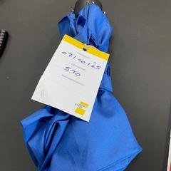 Paraguas blauw, ha sido reportado por Regio West-Vlaanderen con iLost