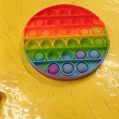 Leksak Multicolore, rapporterat av IKEA Lille med iLost