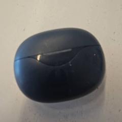 Funda per a auriculars, segons ha informat GVB mitjançant iLost