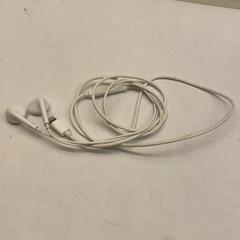 Oordopjes Apple، كما تم الإبلاغ عنه بواسطة HvA Nicolaes Tulphuis & Tania Leonhuis عبر iLost
