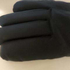 Oblečenie - handschoenen, ako bolo nahlásené Regio Antwerpen - Brussel pomocou iLost