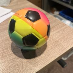 Bal, gemeldet von Van der Valk Hotel Apeldoorn - De Cantharel über iLost