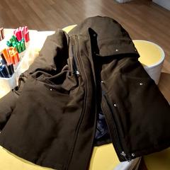 Frakk, som rapportert av IKEA Villiers-sur-Marne ved bruk av iLost