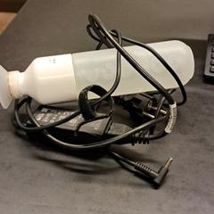 Trinkflasche & Adapter, gemeldet von Universiteit Gent - Faculteitsbibliotheek LW über iLost