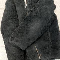 İLost kullanarak Regio West-Vlaanderen tarafından bildirildiği gibi Giyim - Teddyjas Zwart