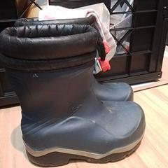Scarpa, come riportato da Beekse Bergen Resorts en Hotel utilizzando iLost