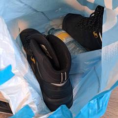 Chaussures de travail, a été signalé par EBS OV Poeldijk utilisant iLost