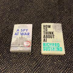 本 がiLostで Van der Valk Hotel Utrecht によって報告されました