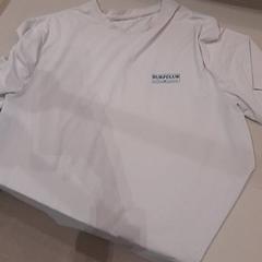 Podkoszulek wit shirt, zgłoszono przez Van der Valk Hotel Schiphol przy użyciu iLost