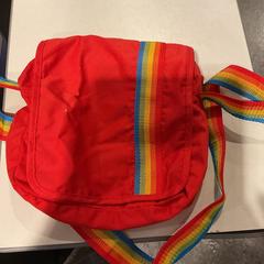 Taška Emrys, UK, jak nahlášeno Gemeente Amsterdam pomocí iLost