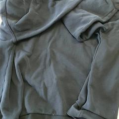 Vêtements - Trui, a été signalé par Regio Antwerpen - Brussel utilisant iLost