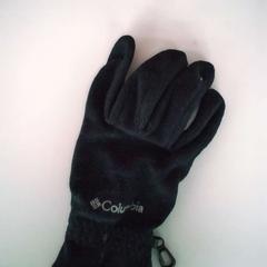 Guanti, come riportato da Twisto utilizzando iLost