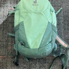 Mochila, segundo informou Connexxion Amstelland-Meerlanden Schiphol Zuid usando iLost