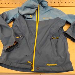 Jacke, gemeldet von IKEA Ostrava über iLost