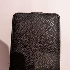 Titolare della carta Nom porteur : MIL***, come riportato da TCL utilizzando iLost