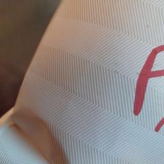 Poche de vêtements en papier, a été signalé par TCL utilisant iLost