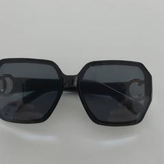 Glasses - Zonnebril, as reported by Centraal magazijn using iLost