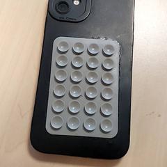 スマートフォン Trabelsi がiLostで Centraal magazijn によって報告されました