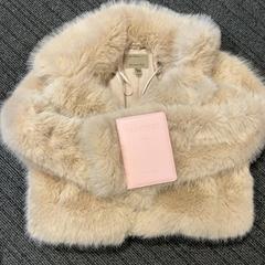 Plånböcker & Fleece-jacka, rapporterat av Inntel Hotels Amsterdam Landmark med iLost