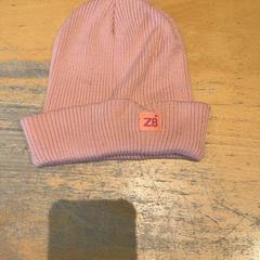 Beanie Roze, zgłoszono przez Pathé Ede przy użyciu iLost