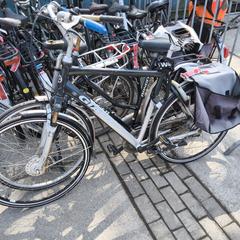 Giant، كما تم الإبلاغ عنه بواسطة Stadswerk072 عبر iLost