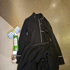 Clothing PYJAMA, OLIVE OIL, SALT, PLASTIC FOIL, as reported by Room Mate Bruno using iLost