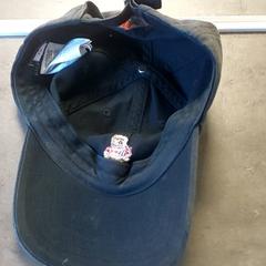 衣類 - Pet がiLostで Centraal magazijn によって報告されました