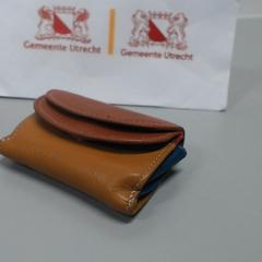 Portemonnee Jansen e/v van Hulzen, segons ha informat Gemeente Utrecht mitjançant iLost