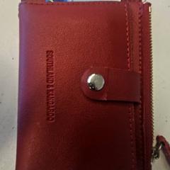 Portfel M'sakni, zgłoszono przez GVB przy użyciu iLost