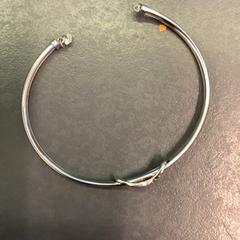 İLost kullanarak Eindhoven Airport tarafından bildirildiği gibi Bileklik