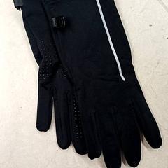 Hansker Zwart, som rapportert av Qbuzz GD Groningen Peizerweg ved bruk av iLost