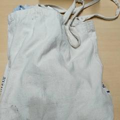 Bolsa Zwemgerief, ha sido reportado por Regio Limburg - Leuven con iLost